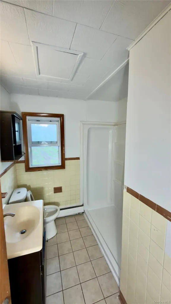 1 Corine Drive Poughkeepsie NY 12601