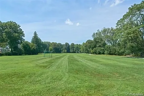 218 Carroll Avenue Mamaroneck NY 10543