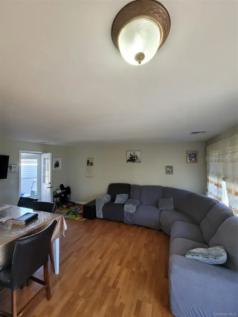 1984 Route 112 Coram NY 11727