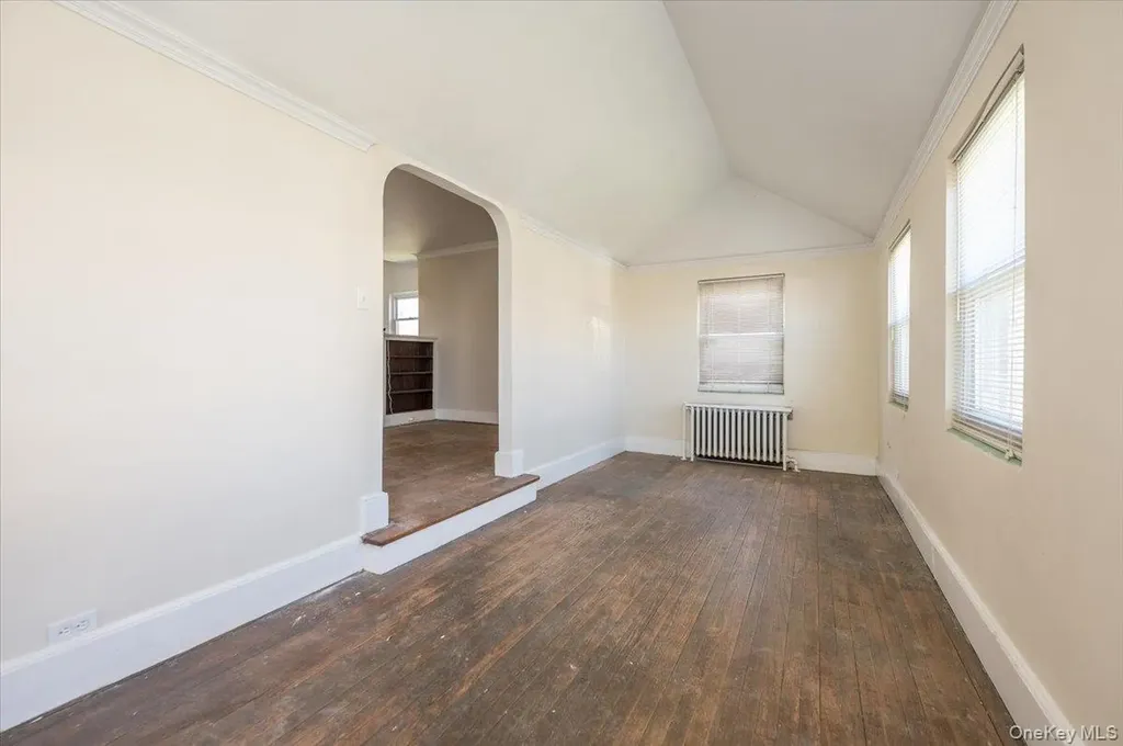 3162 Miles Avenue Bronx NY 10465