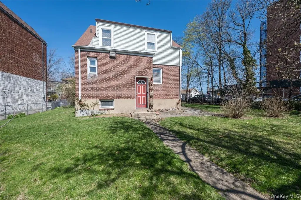 3162 Miles Avenue Bronx NY 10465