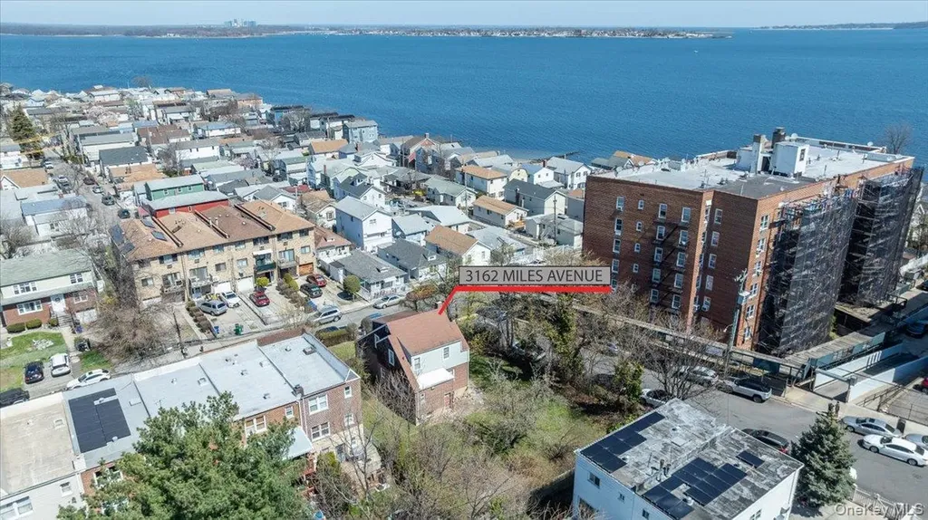 3162 Miles Avenue Bronx NY 10465