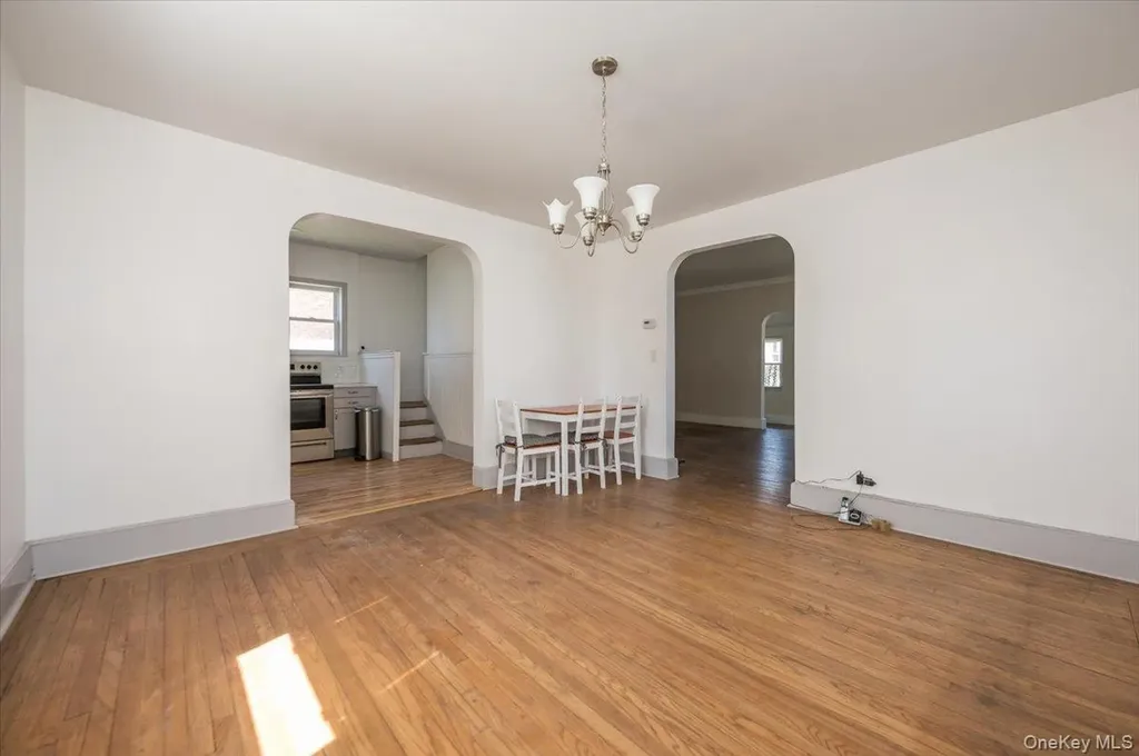 3162 Miles Avenue Bronx NY 10465