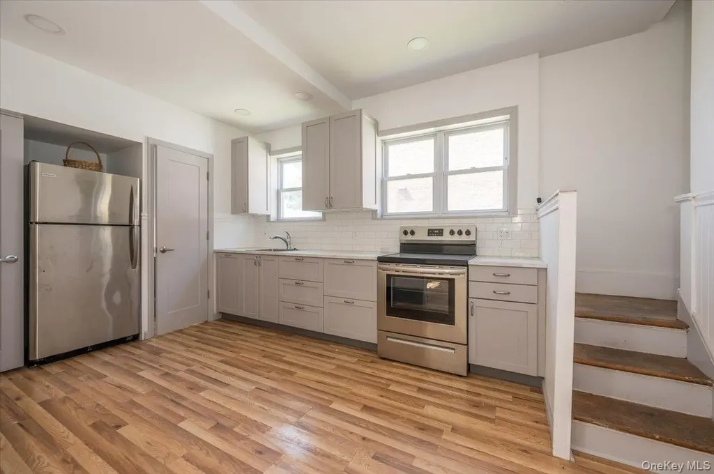 3162 Miles Avenue Bronx NY 10465