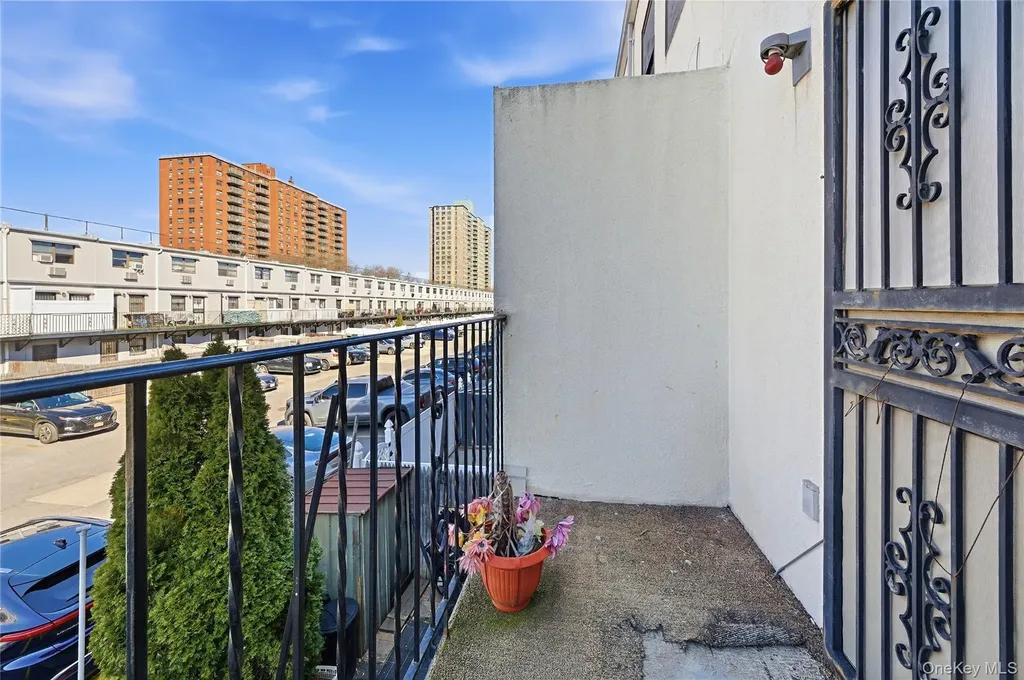 835 Underhill Avenue Bronx NY 10473