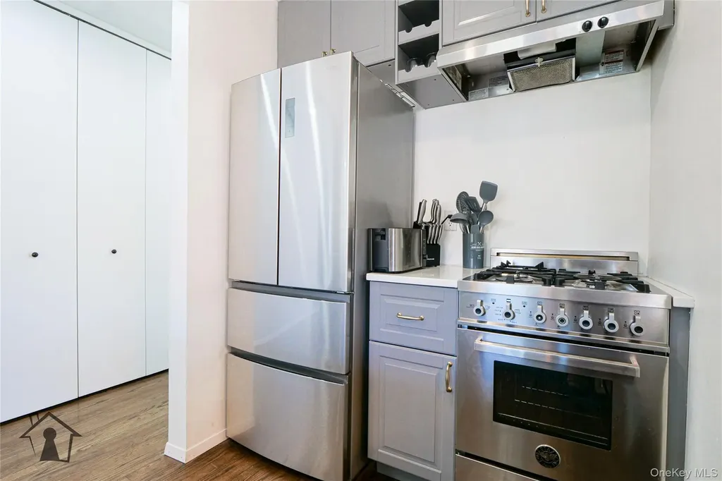 54 Erasmus Street Brooklyn NY 11226