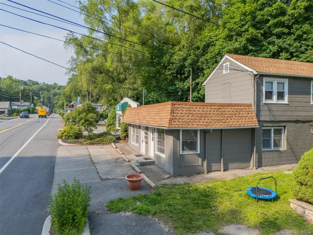 498 Route 52 Carmel NY 10512