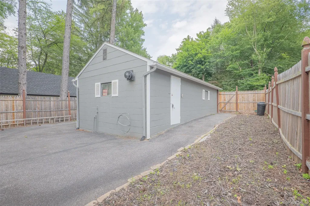 498 Route 52 Carmel NY 10512