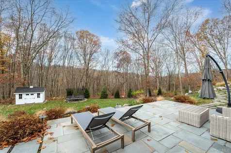 26 Hallocks Run Somers NY 10589
