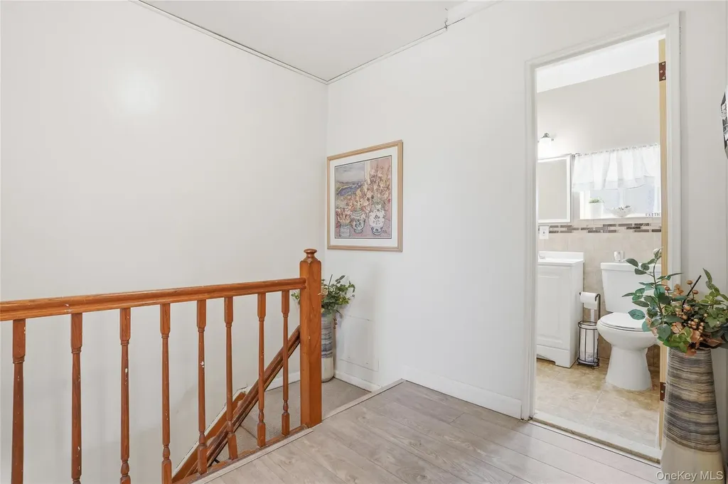 2866 Dewey Avenue Bronx NY 10465