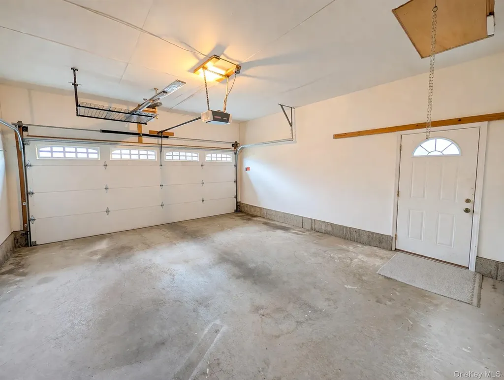 41 Lama Drive Shirley NY 11967