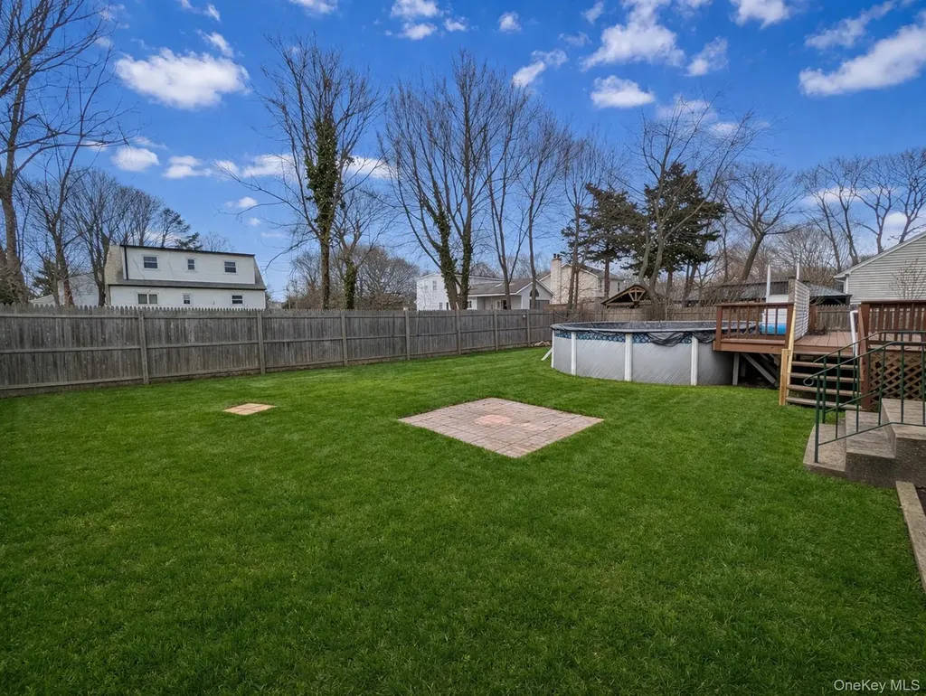 41 Lama Drive Shirley NY 11967