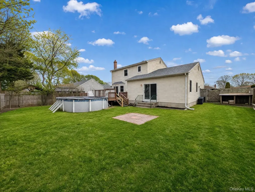 41 Lama Drive Shirley NY 11967
