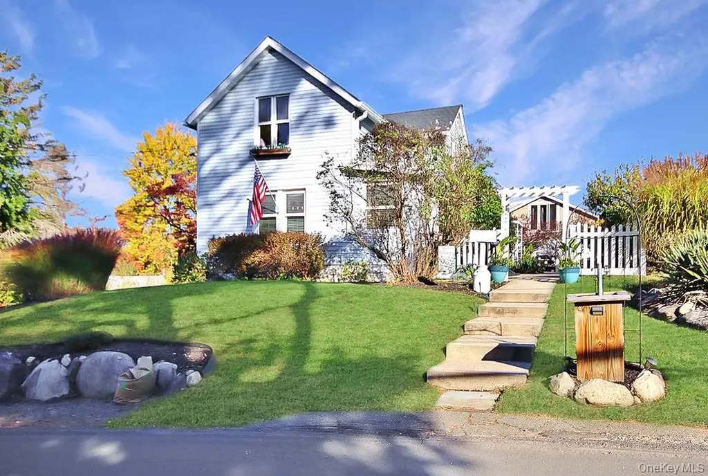 22 High Street Garnerville NY 10923
