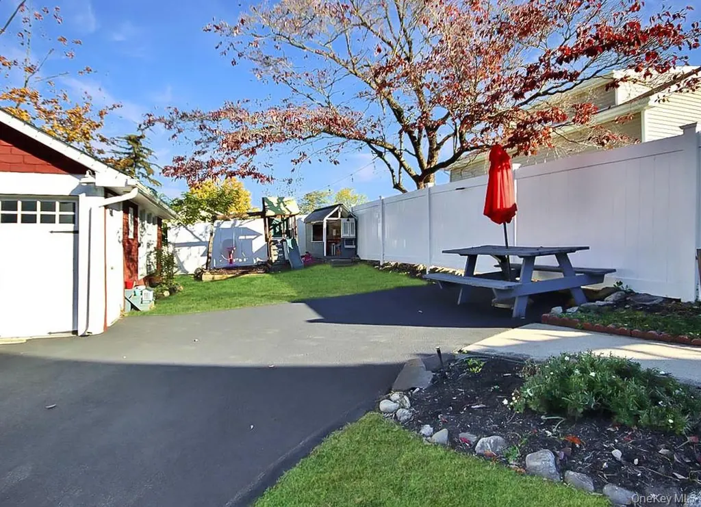 22 High Street Garnerville NY 10923