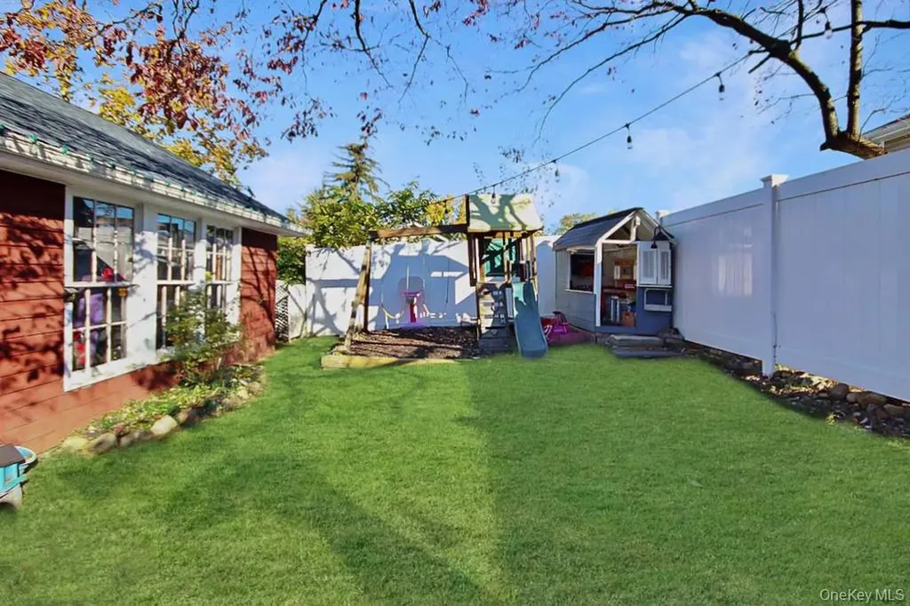 22 High Street Garnerville NY 10923