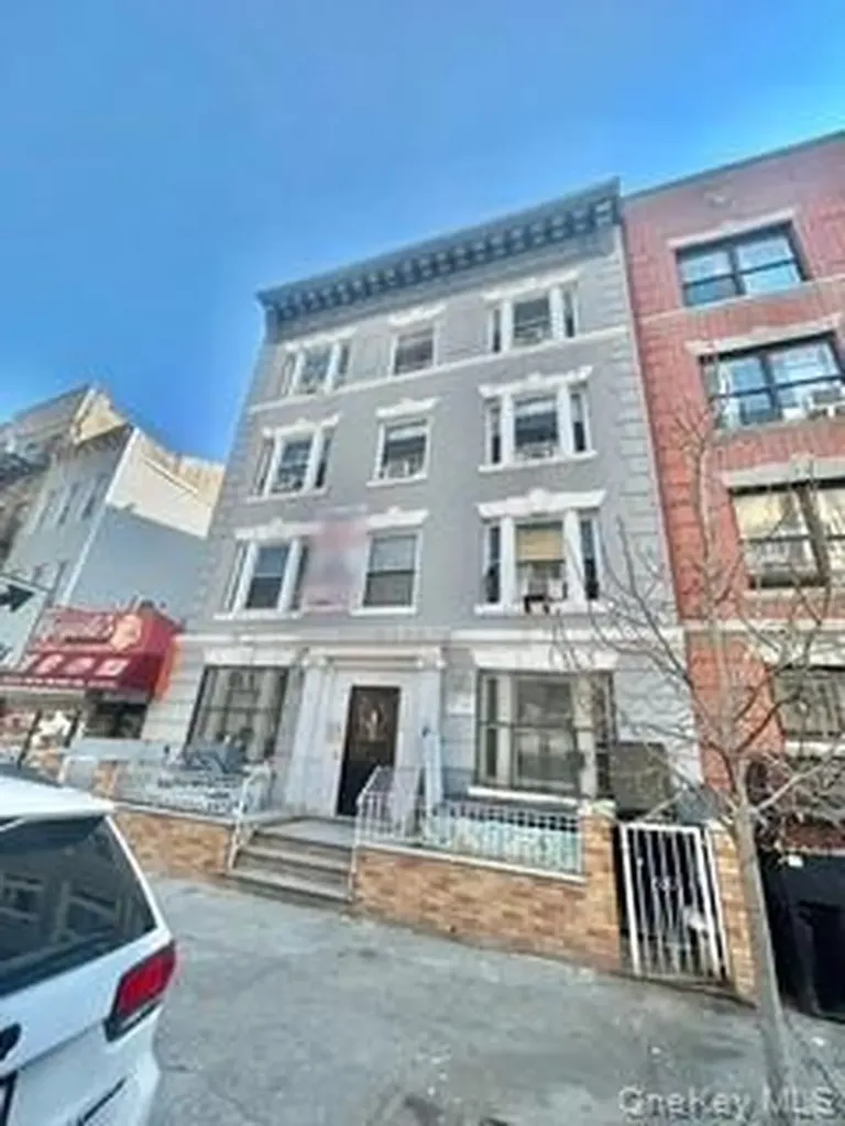 919 Avenue Saint John Bronx NY 10455