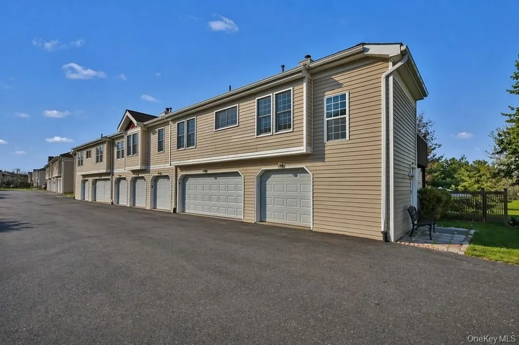 2323 Whispering Hills Chester NY 10918