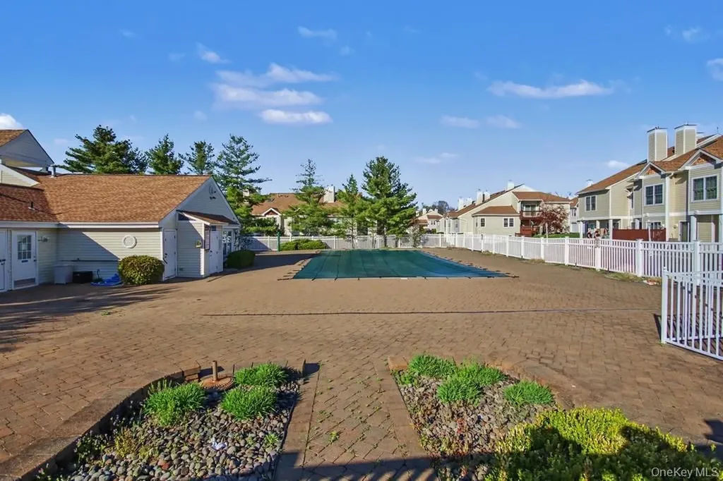 2323 Whispering Hills Chester NY 10918