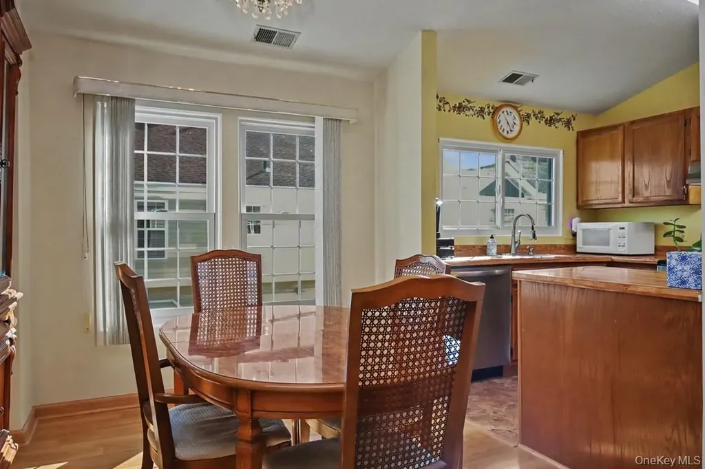 2323 Whispering Hills Chester NY 10918