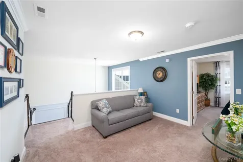 50 Stratford Lane Wappingers Falls NY 12590