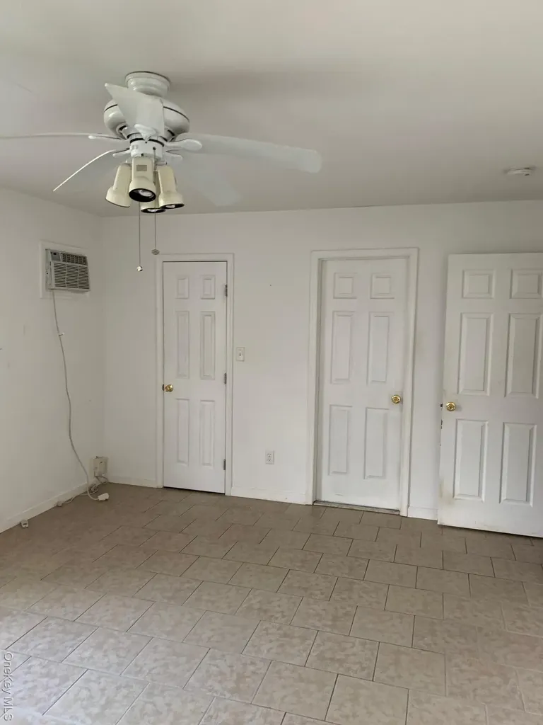 265 E Pine Street Long Beach NY 11561