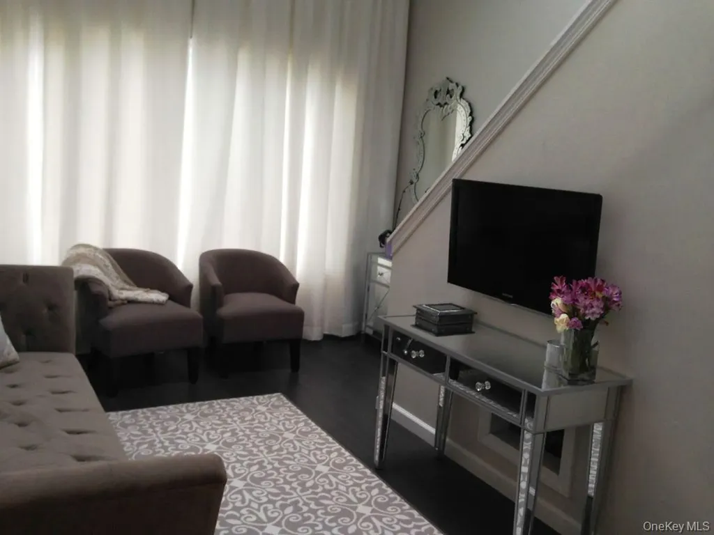 40 Creston Place Staten Island NY 10304