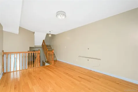 40 Creston Place Staten Island NY 10304