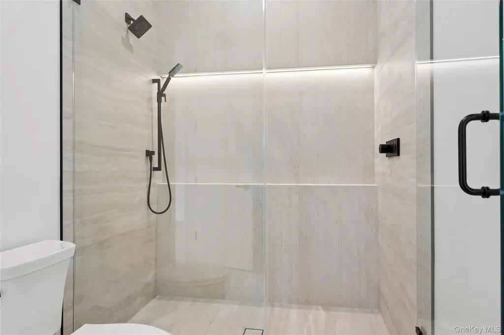 6 Highfield Drive Dix Hills NY 11746