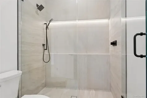 6 Highfield Drive Dix Hills NY 11746