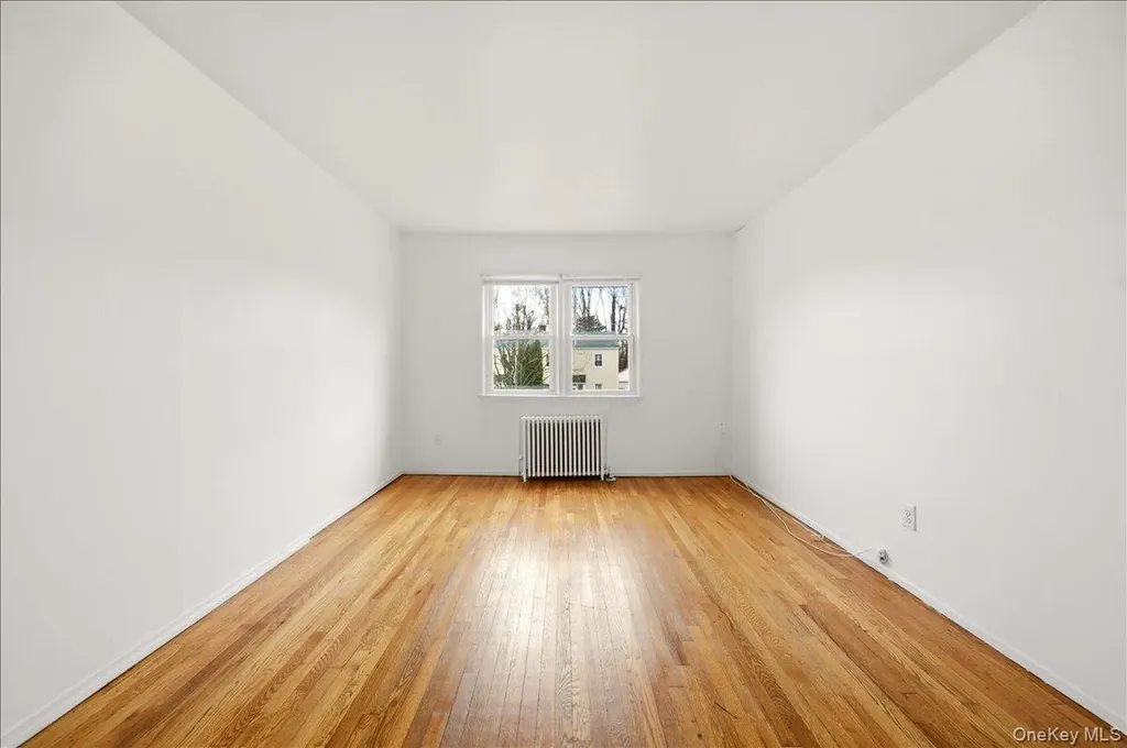 18 Vernon Terrace Poughkeepsie NY 12601