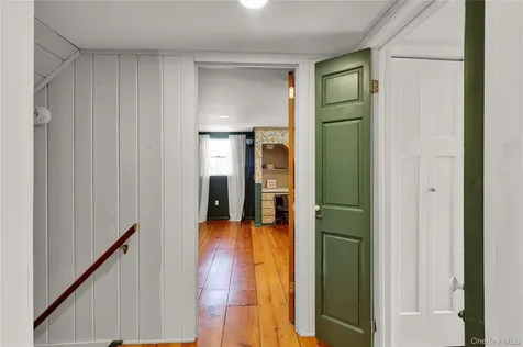 12 Anita Court Kingston NY 12401