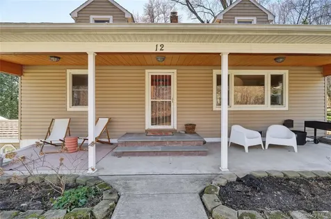 12 Anita Court Kingston NY 12401