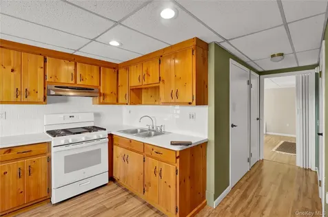 12 Anita Court Kingston NY 12401