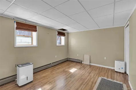 12 Anita Court Kingston NY 12401