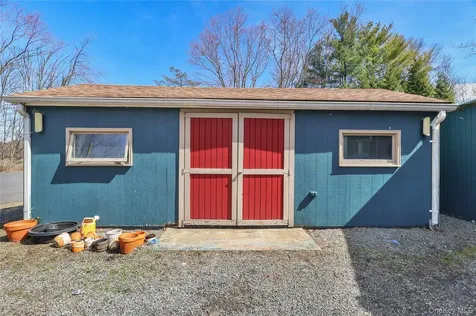 12 Anita Court Kingston NY 12401