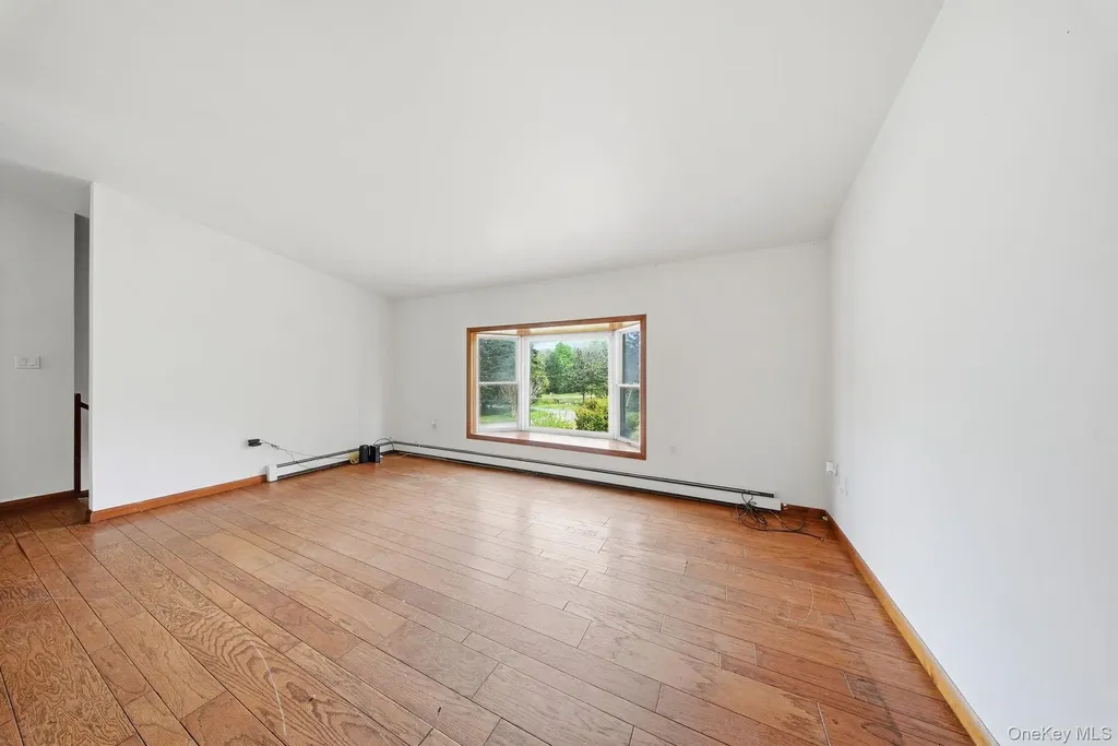 505 County Route 12 New Hampton NY 10958