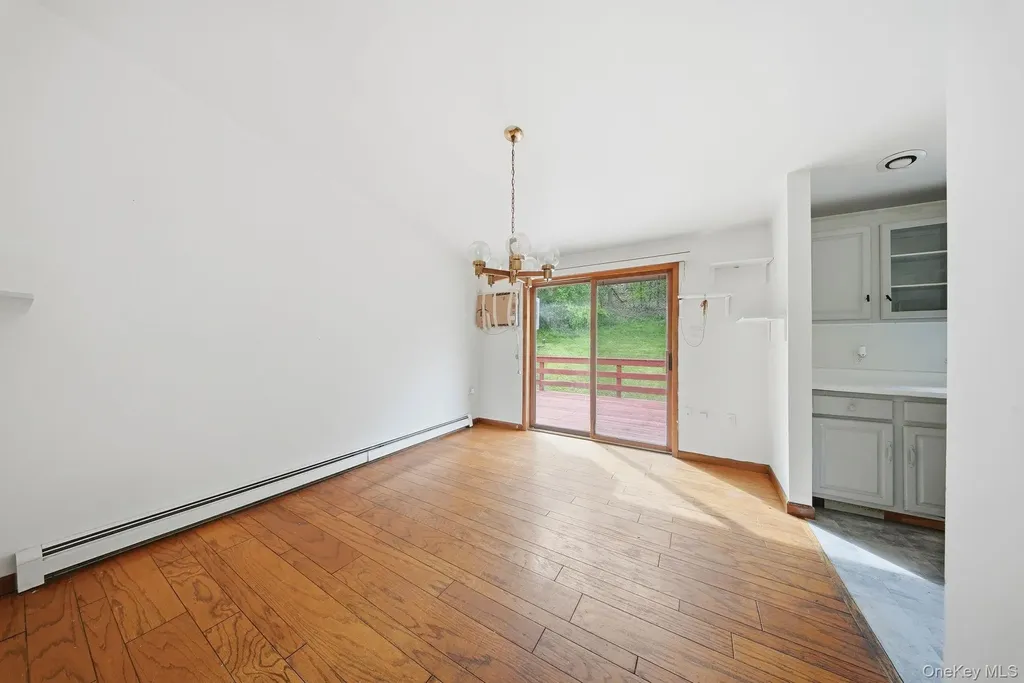 505 County Route 12 New Hampton NY 10958