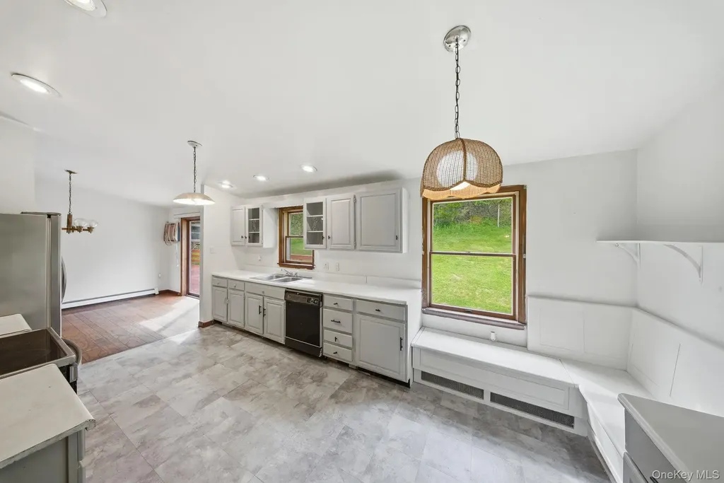 505 County Route 12 New Hampton NY 10958