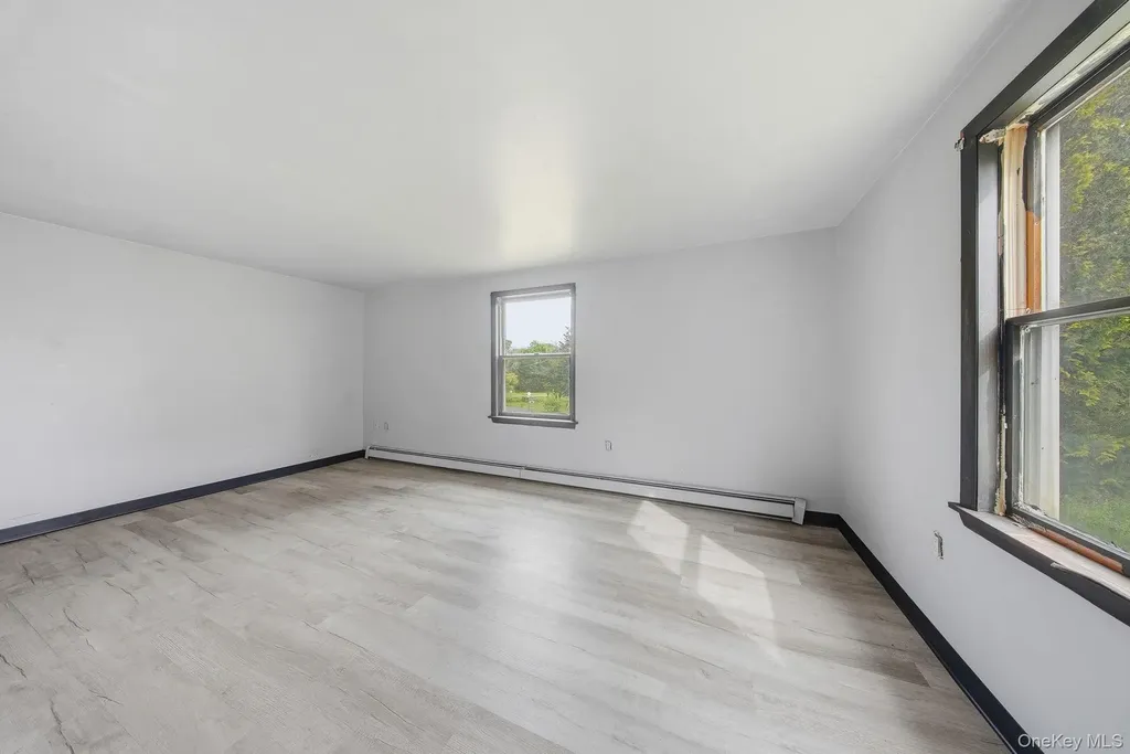 505 County Route 12 New Hampton NY 10958