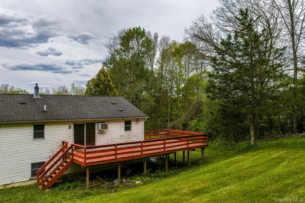 505 County Route 12 New Hampton NY 10958