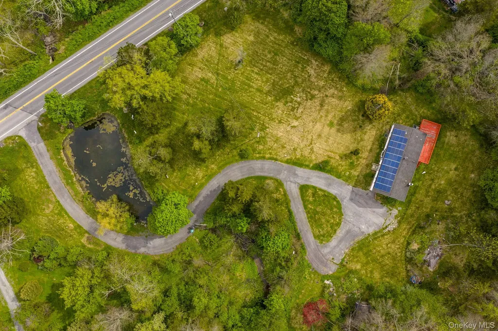 505 County Route 12 New Hampton NY 10958