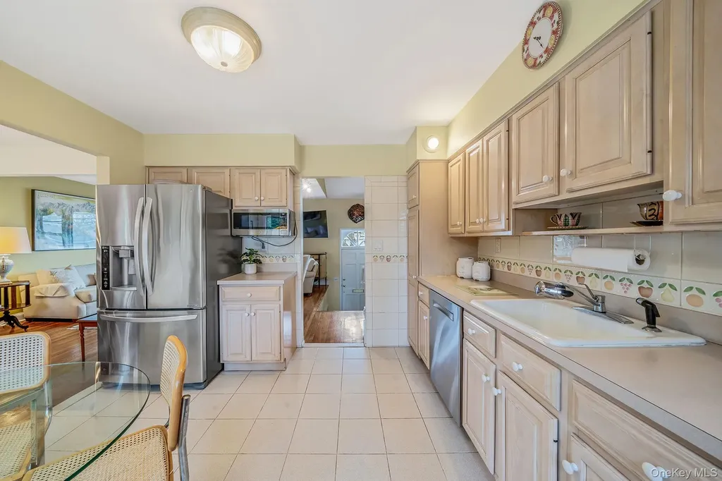 102 Irene Lane Commack NY 11725