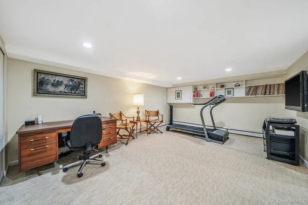 102 Irene Lane Commack NY 11725