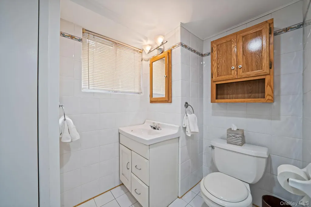 102 Irene Lane Commack NY 11725