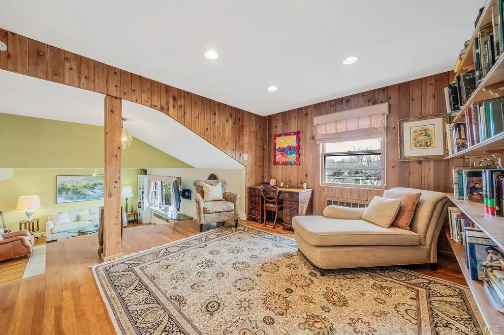 102 Irene Lane Commack NY 11725