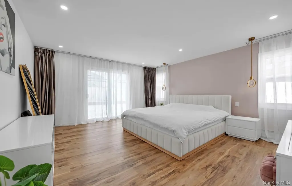 69 Candy Lane Syosset NY 11791