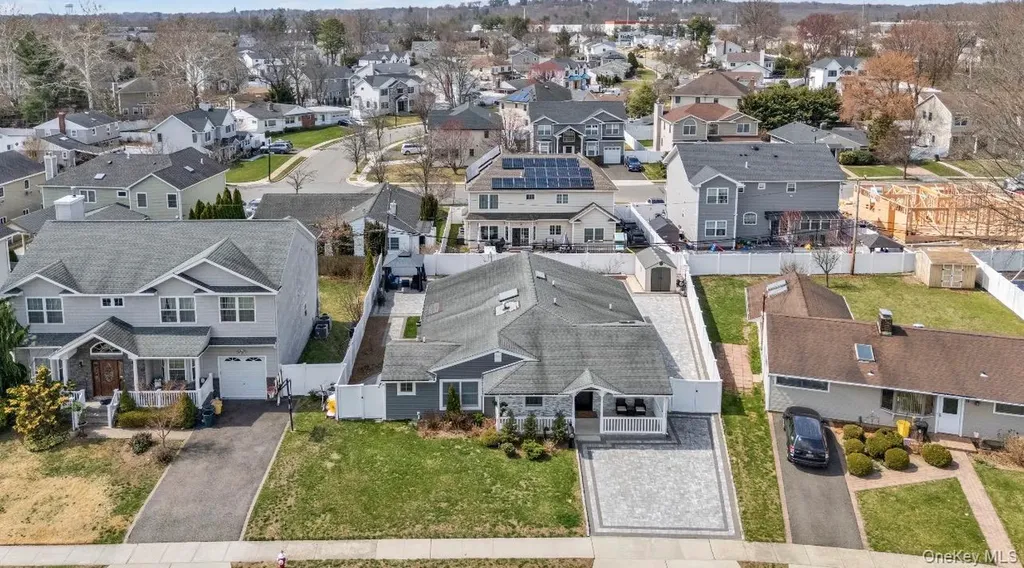 69 Candy Lane Syosset NY 11791