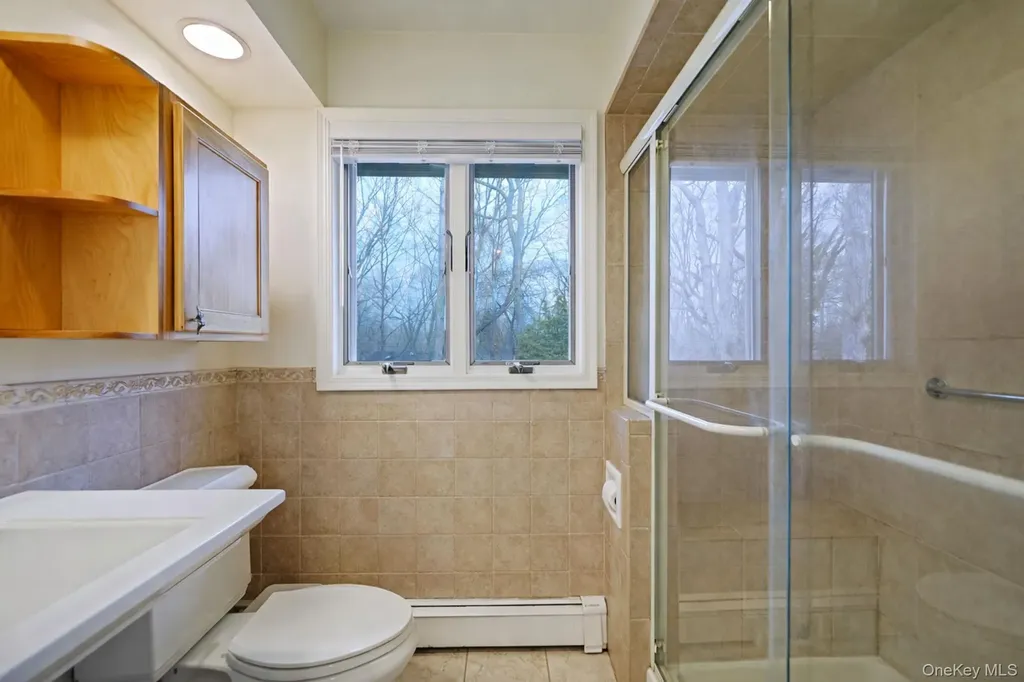 14 Cordwood Path Shoreham NY 11786