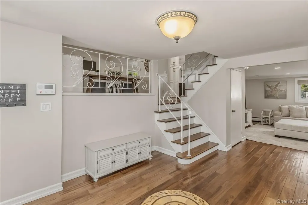 113 Harborview Drive Massapequa NY 11758